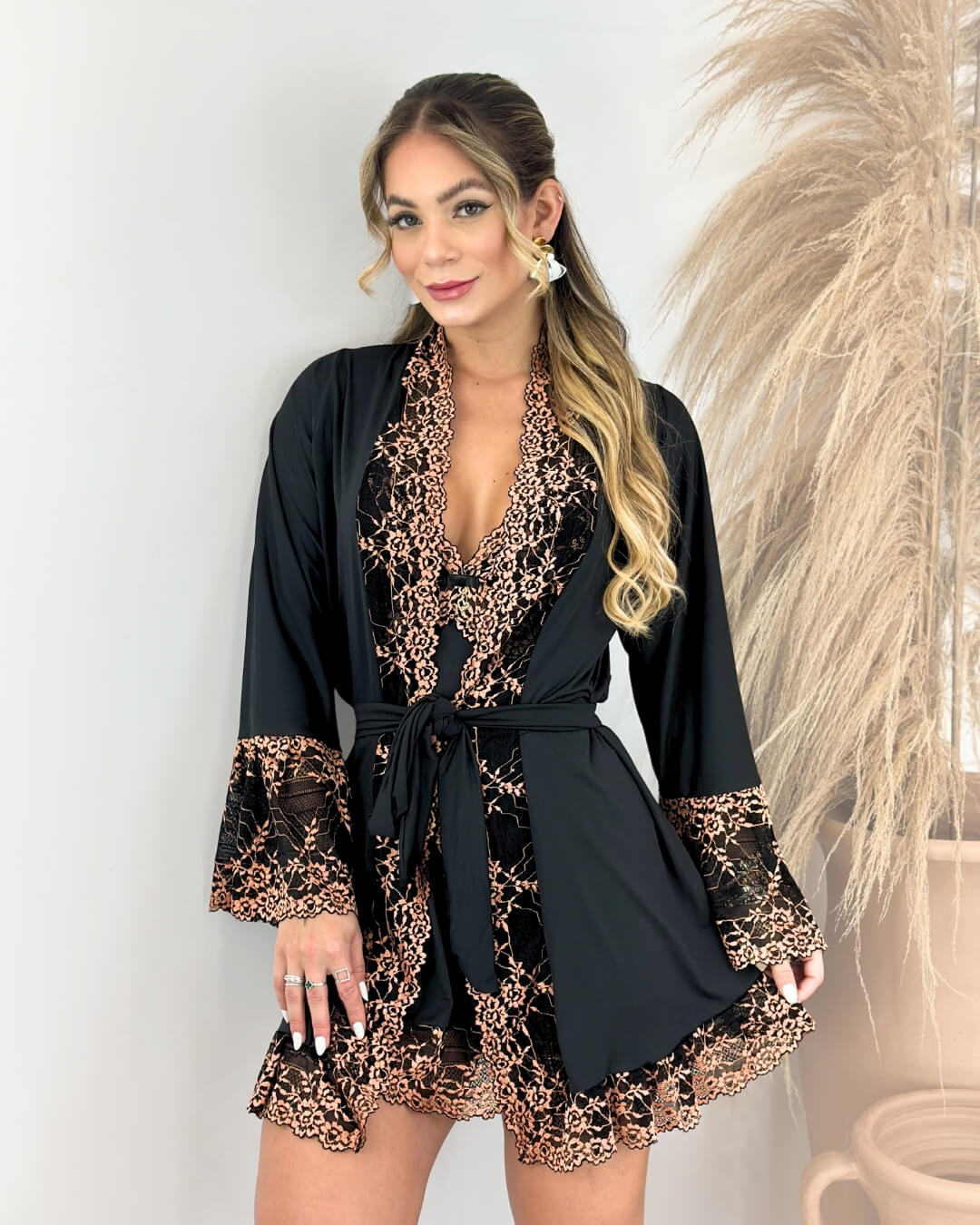 #LuxuryNightwear  
#SilkNightwear  
#NightwearSet  
#RobeAndNightgown  
#ElegantLoungewear  
#nightwear  
#sleepwear  
#loungewear  
#nightgown  
#lingerie
#ladurrie  
#ladurriemodaintima  
#ladurrieéconfiavel?