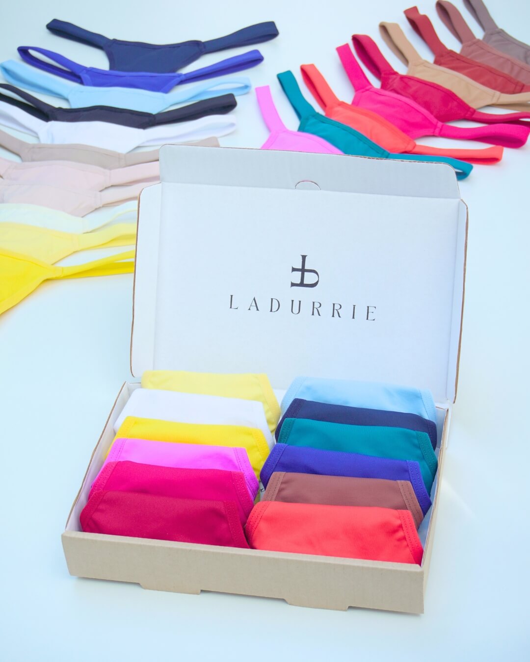 #WomensUnderwear  
#panties  
#LuxuryLingerie  
#SilkPanties  
#CottonPanties  
#MicrofiberPanties  
#BestPantiesEver  
#MostComfortablePanties  
#LuxuryUnderwear  
#FeminineIntimates  
#UnderwearBoutique
#ladurrie  
#ladurriemodaintima  
#ladurrieéconfiavel? 
