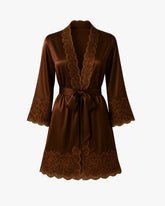 #LuxuryNightwear  
#SilkNightwear  
#NightwearSet  
#RobeAndNightgown  
#ElegantLoungewear  
#nightwear  
#sleepwear  
#loungewear  
#nightgown  
#lingerie
#ladurrie  
#ladurriemodaintima  
#ladurrieéconfiavel?